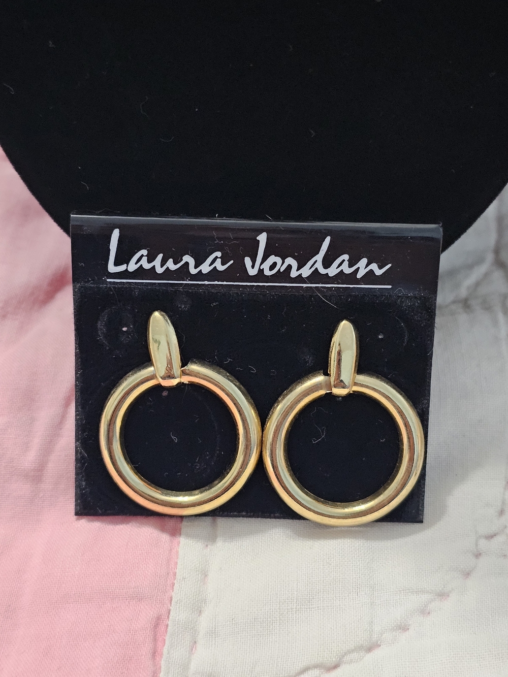 Vintage Laura Jordan Gold Tone Door Knocker Hoop Dangle Earrings NOS